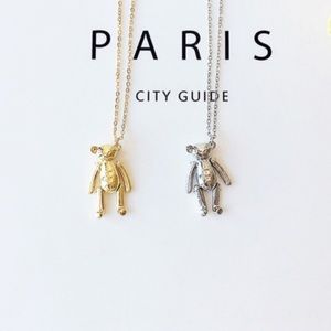 **PRICE DROP** Silver Teddy Bear Necklace 💛